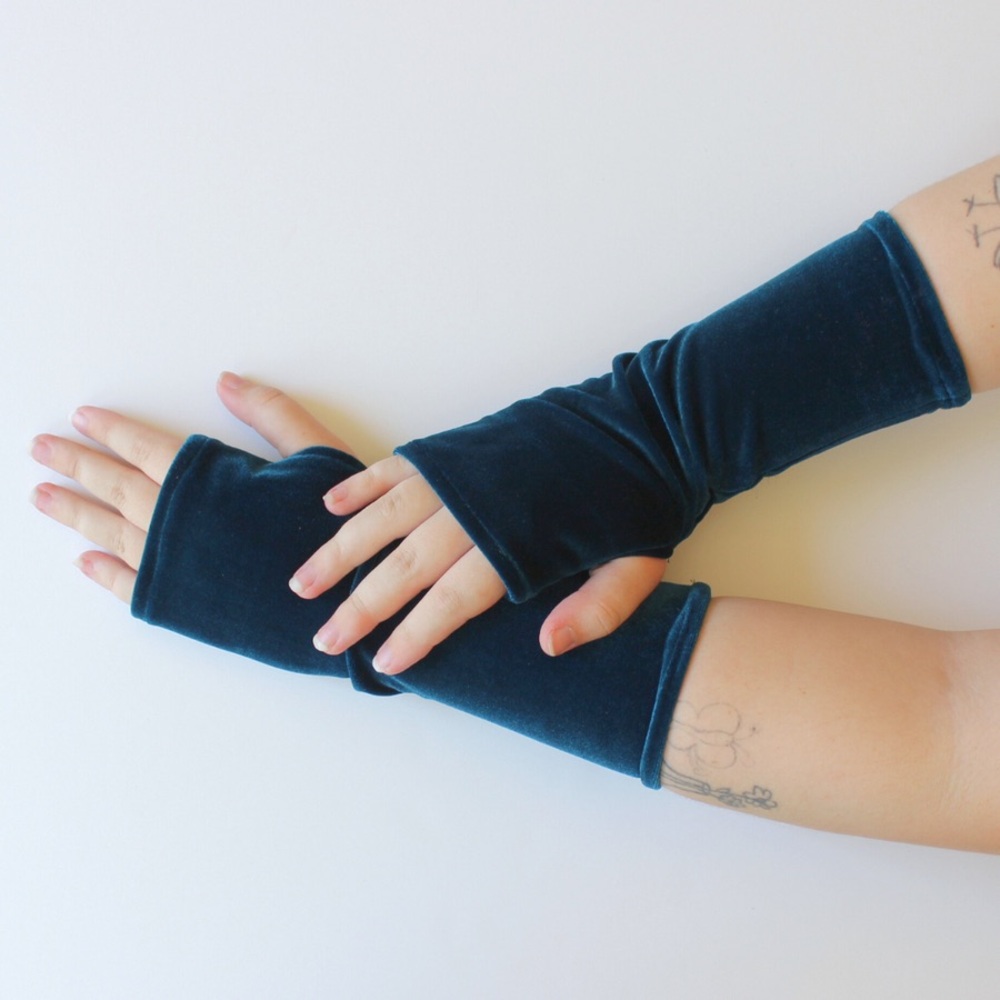 Luxurious Velvet Fingerless Gloves in lots of colors